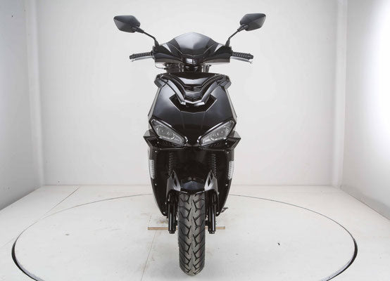 Load image into Gallery viewer, 150cc Zoom Scooter
